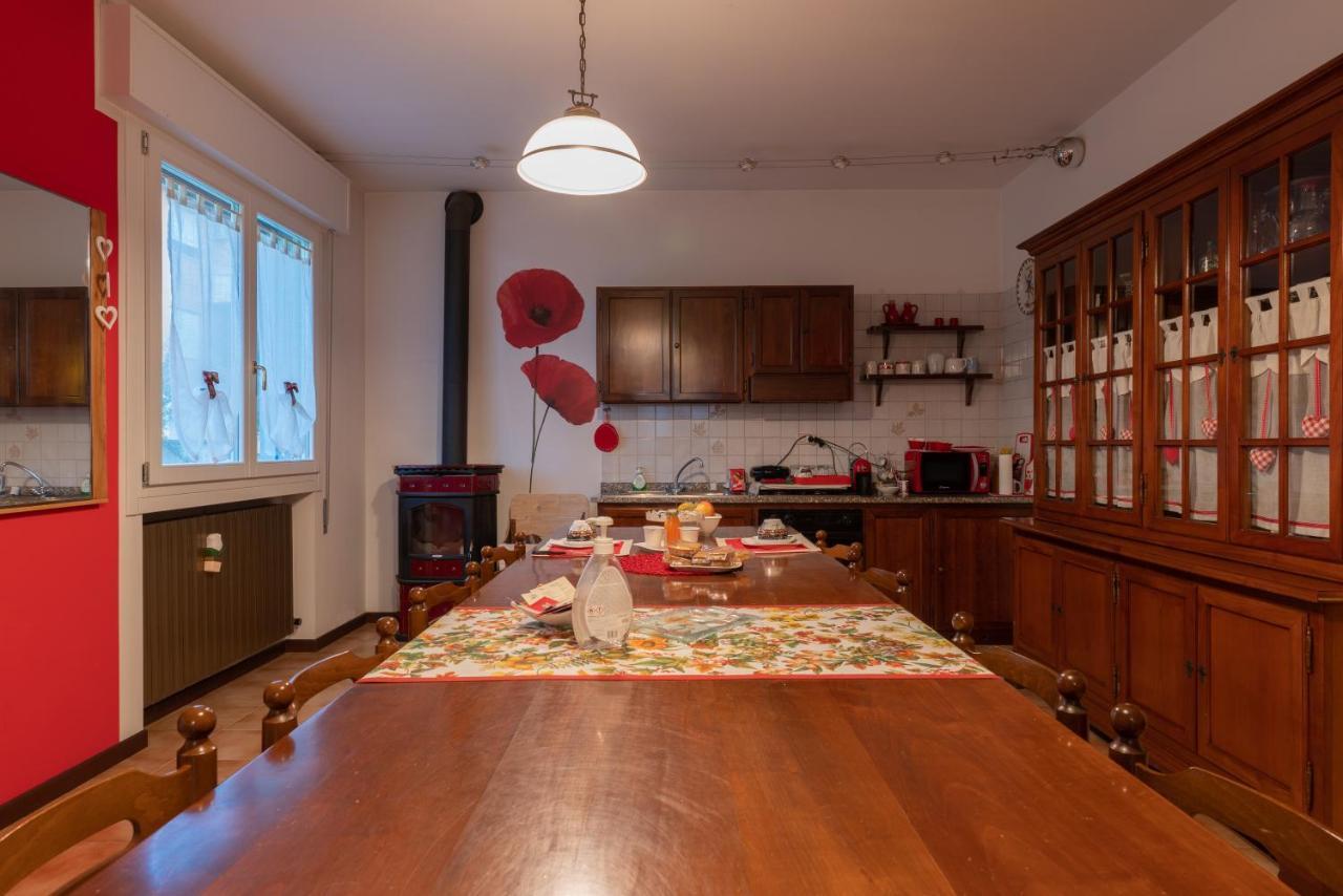 Al Casale B&B Casalserugo Eksteriør billede